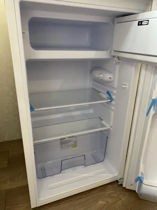 Продам холодильник 7