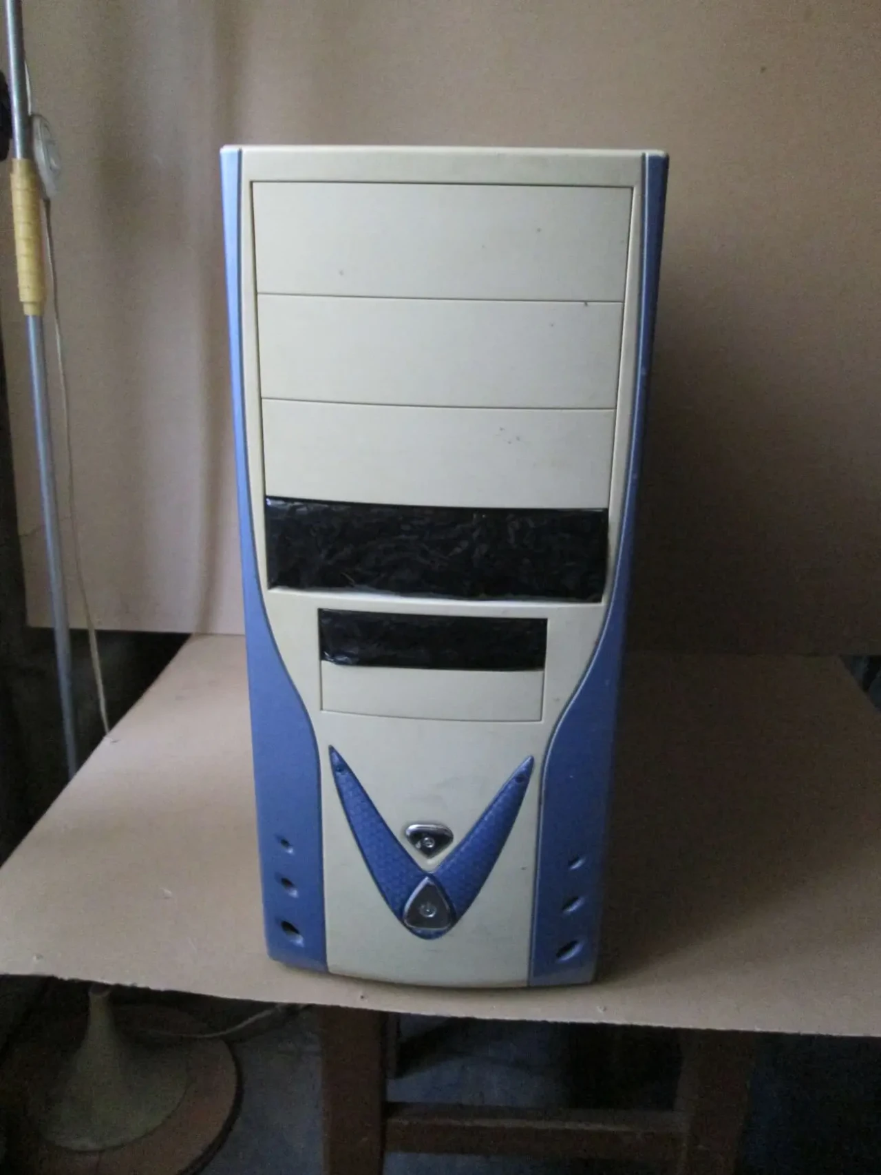 Систем блок Gigabyte GA-P41T-ES3G (Core 2 Duo E7500/2.9ГГц/RAM4Гб, 580