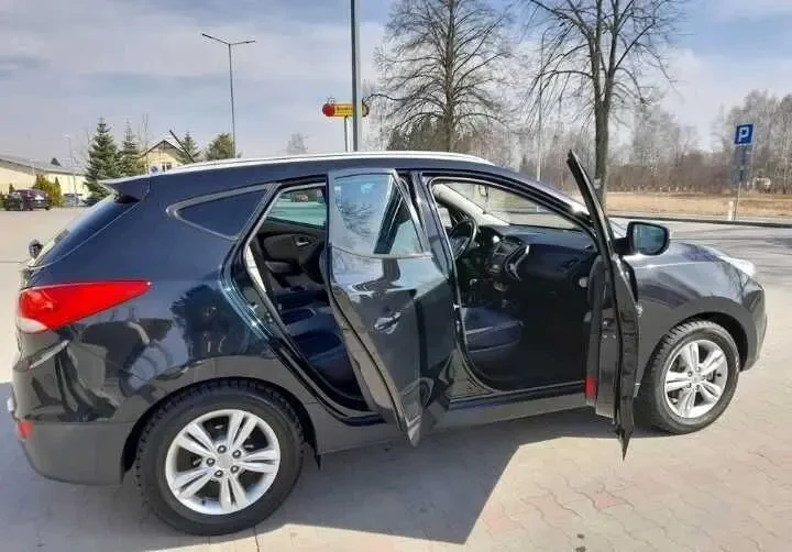 Hyundai Tucson 2.0 CRDI 2