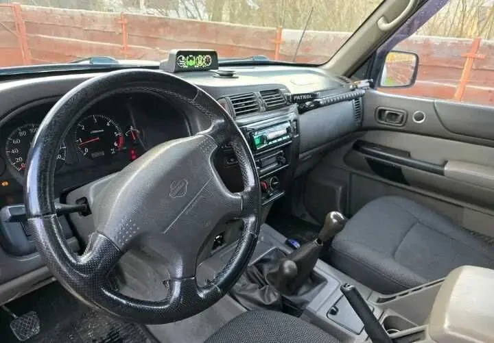 Nissan Patrol 10
