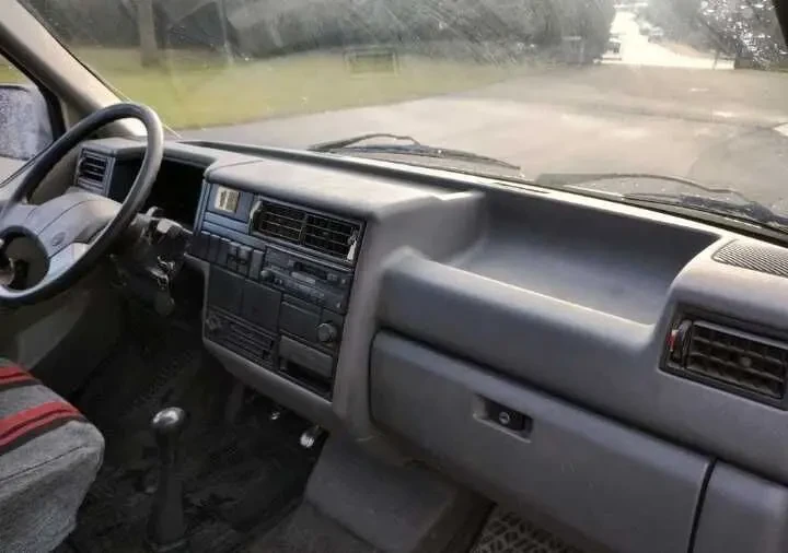 Volkswagen Transporter 4