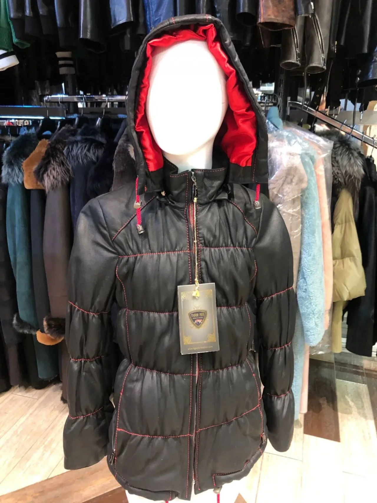 Замшева дитяча,натуральна,куртка