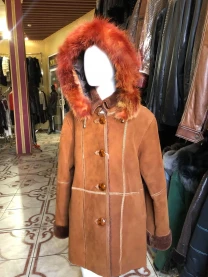 Дублянка на дівчинку,натуральна,капюшон хутро