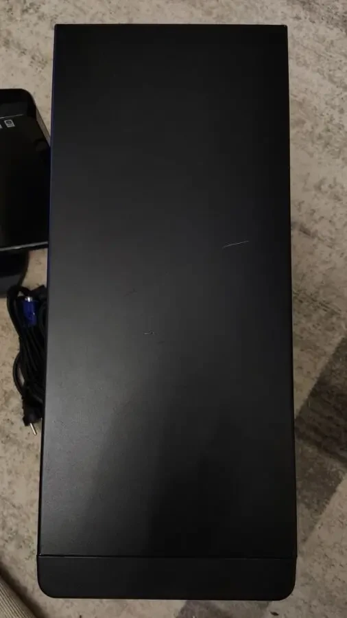 Компьютер - Intel Core 2 Quad Q8300/RAM 4GB/HDD 320GB/GMA 3100/DVD-RW 3