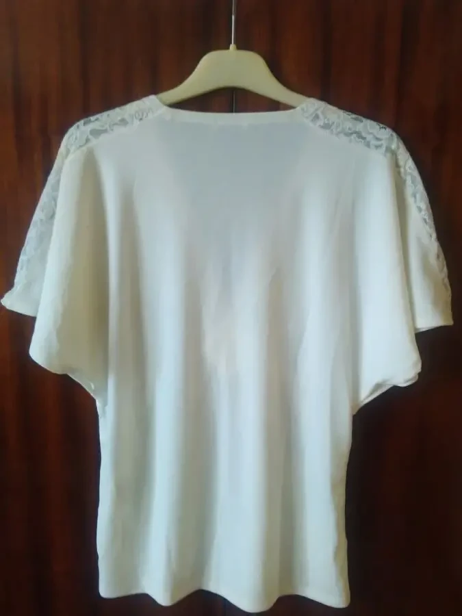 Новая блузка с брошью - 3 DVD диска с фильмами в подарок. 2