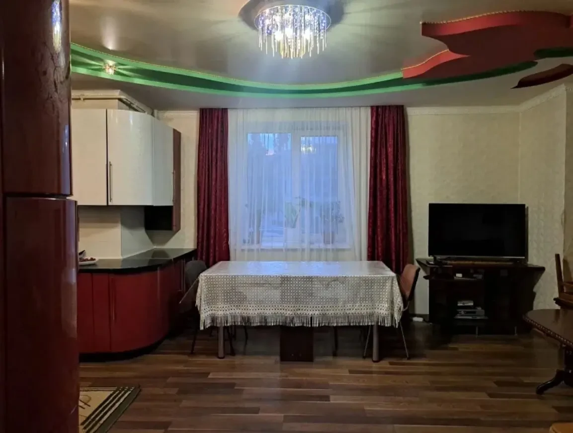 2-кім в новобудові біля Дніпра 2