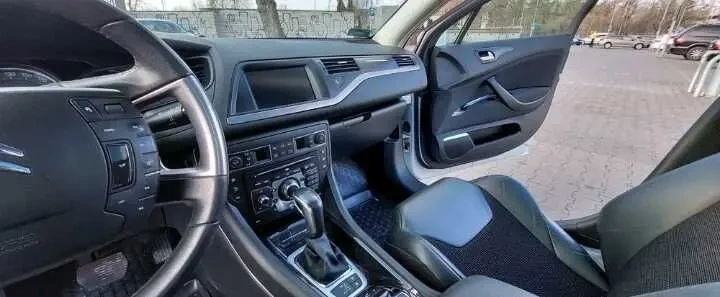 Citroen C5 дизельний мотор 3 л. 9