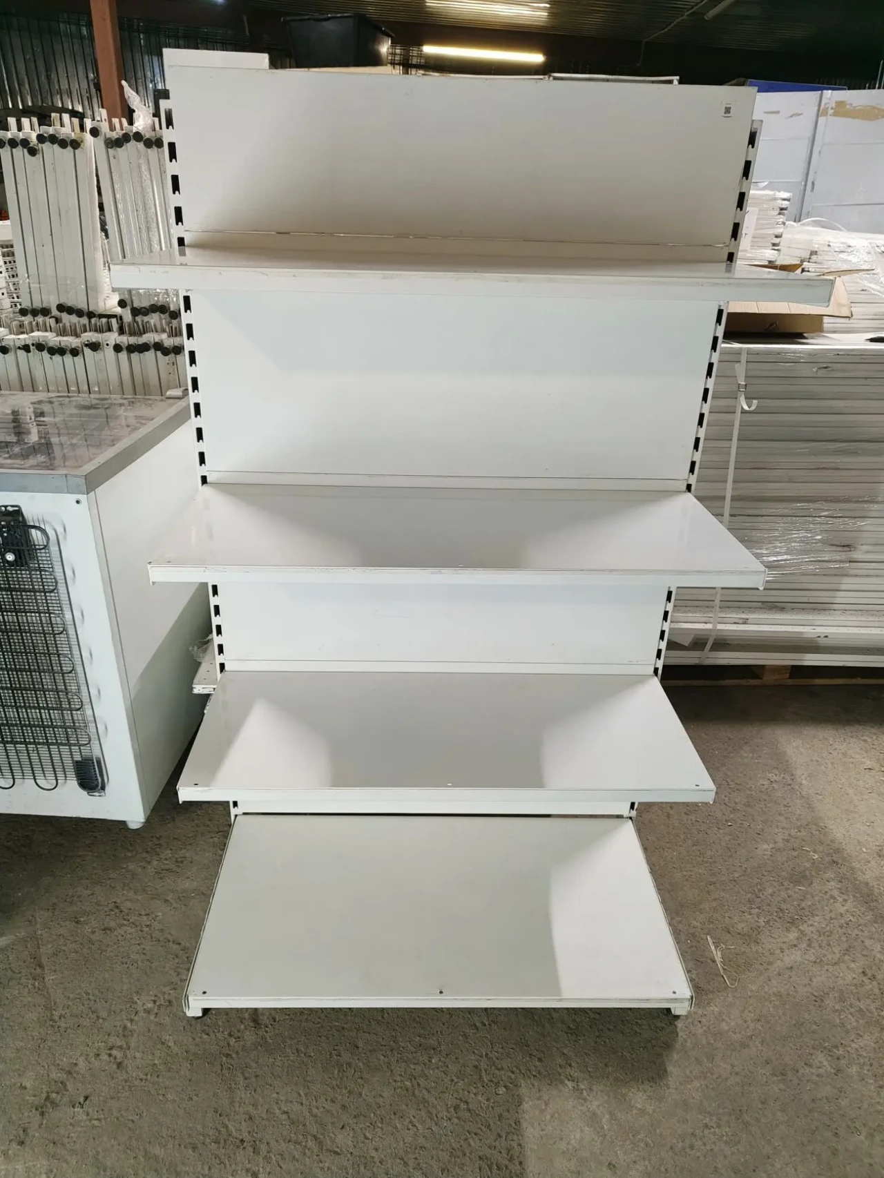 Стелаж вітрина торгова, односторонні пристінні стелажі, стелажі 5