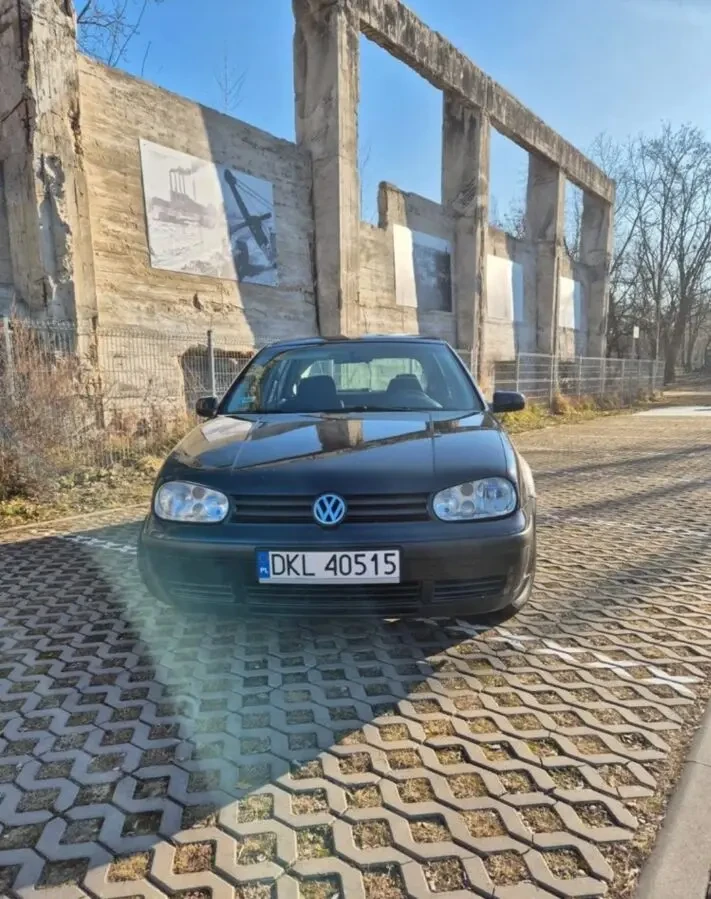 Volkswagen Golf 2