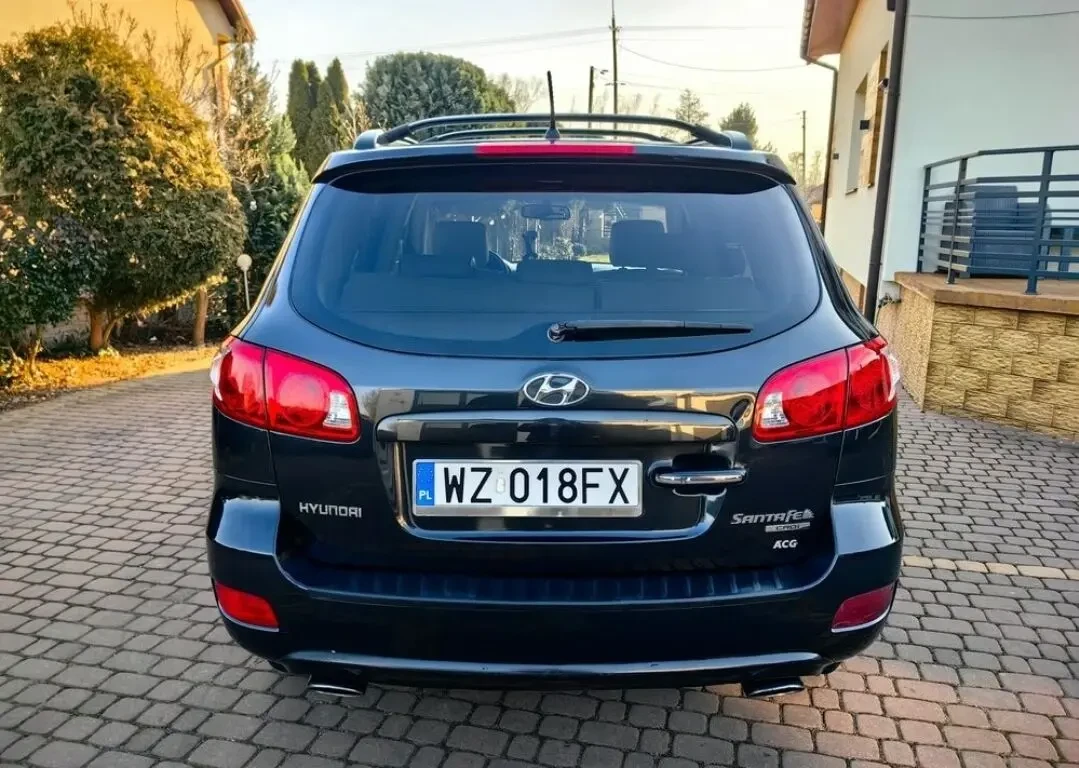 Нерозмитнений Hyundai Santa Fe 5