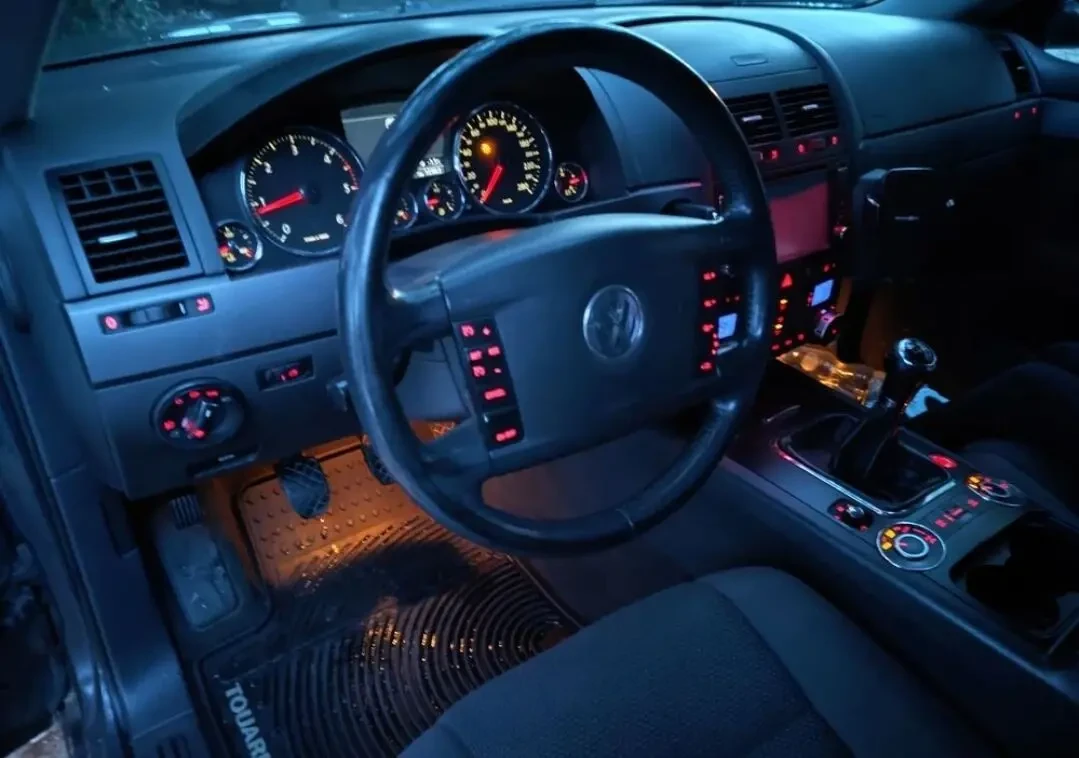Volkswagen Touareg 3.0 TDI 5