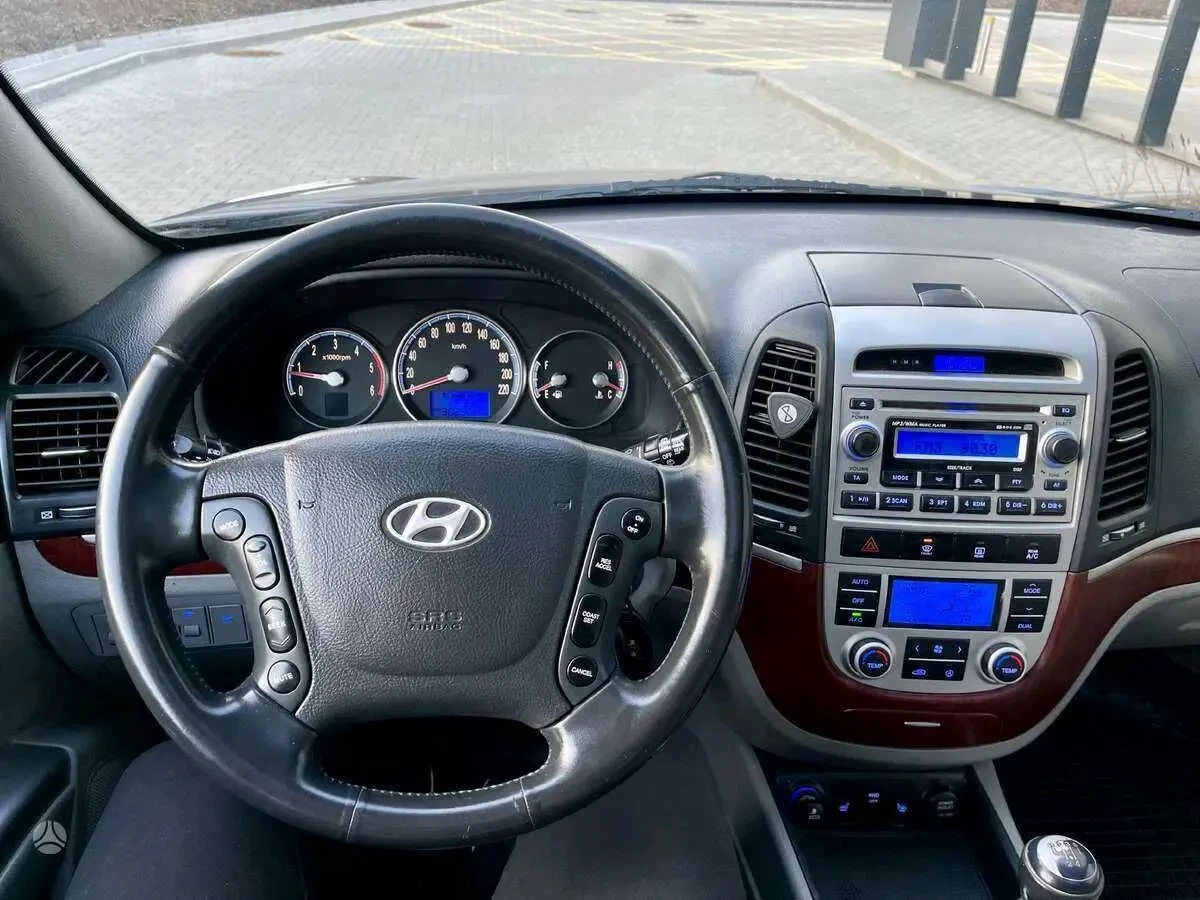 Hyundai Santa Fe 9