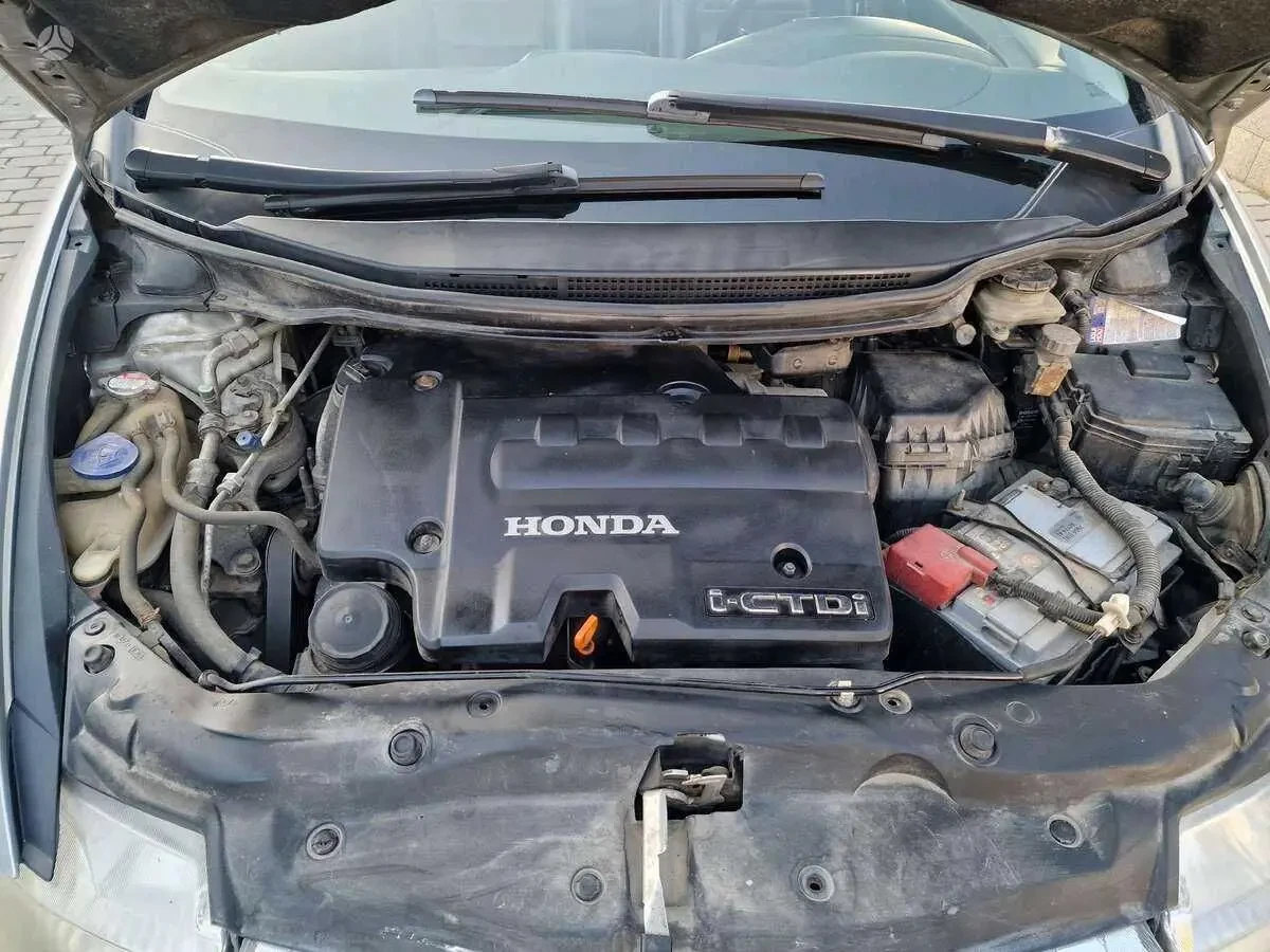 Honda Civic 2.2 DIESEL 7