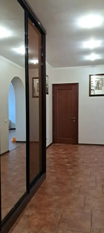 Простора 3к квартира в цегляному новобуді, Героїв Харкова 7