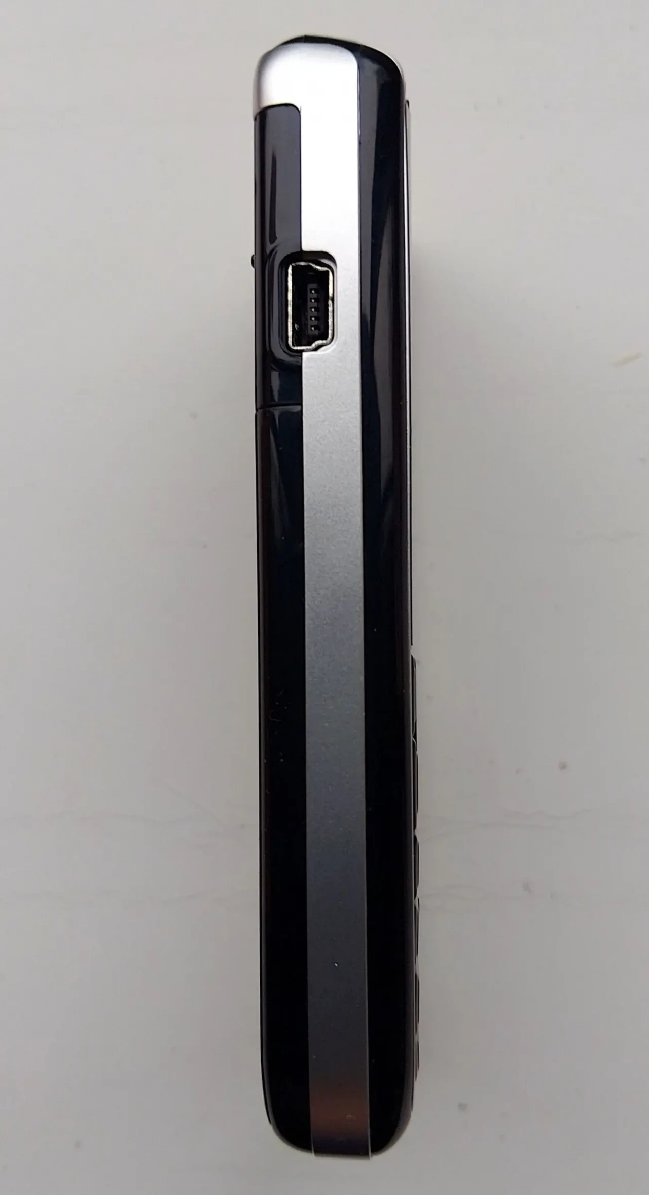 Мобільний телефон Hisense HS-C127 Steria чорний. Новий. 8