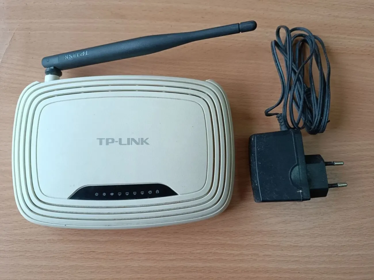 ПРОДАМ РОУТЕРИ TP-LINK TL-MR150 2