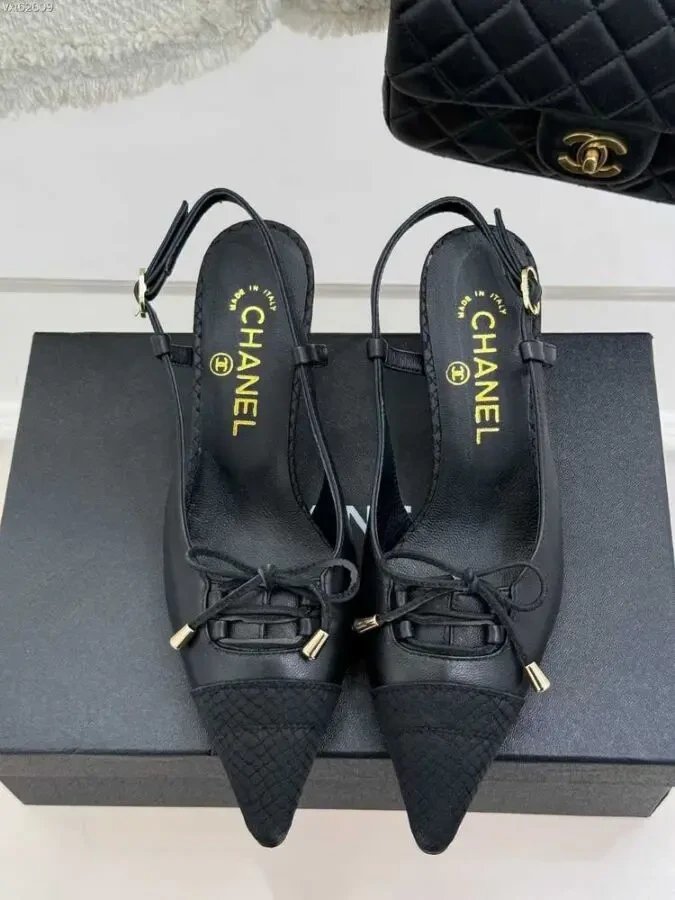 Босоніжки Chanel 5