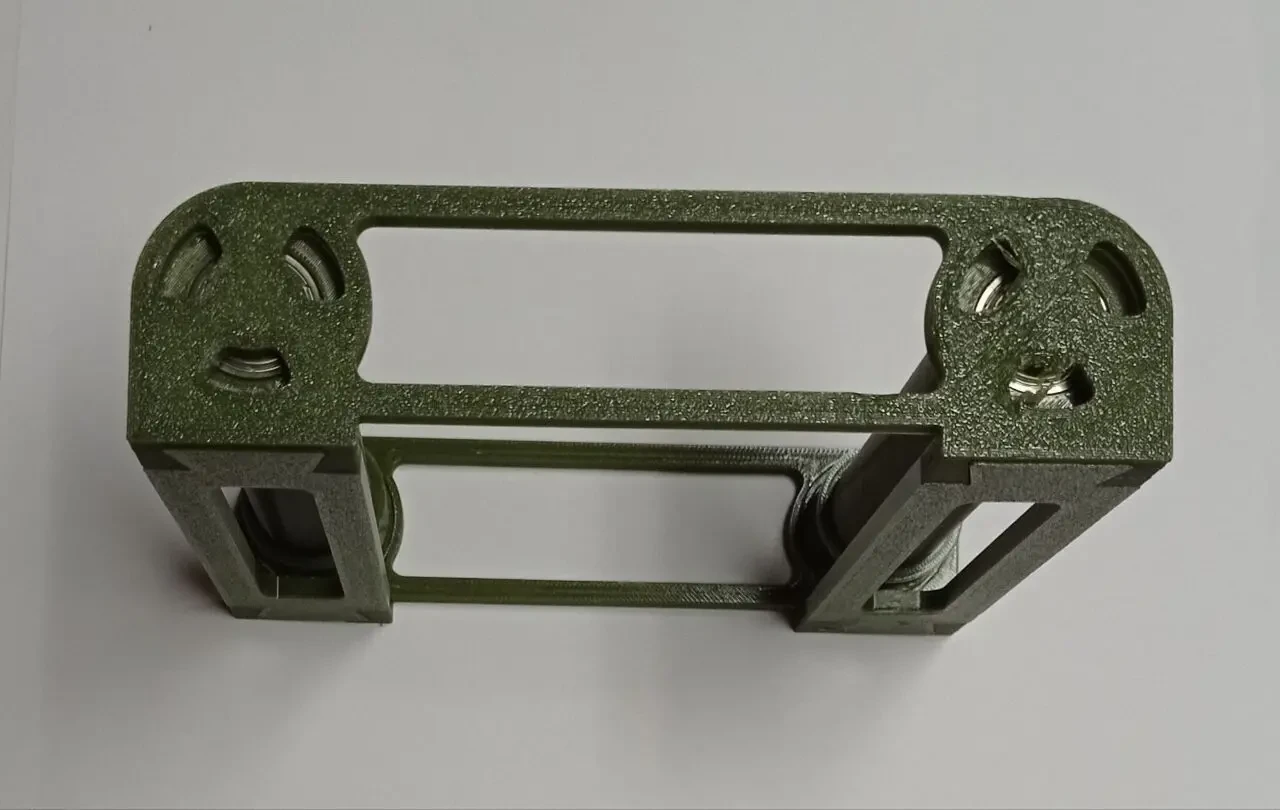 Підставка для котушок філаменту (пластику) для 3D-принтера 3