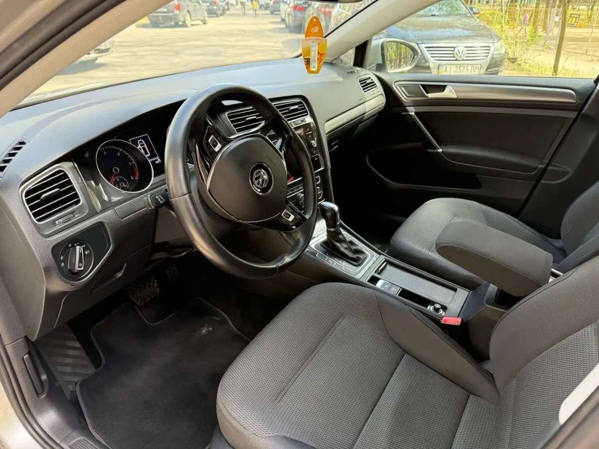 Cвіжий Volkswagen Golf VII - Confortline 1.6 TDI 2019 рік - 205 тис.км 2