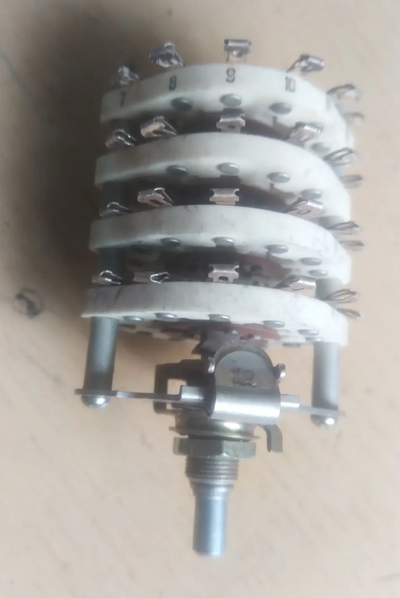 Перемикач кулачковий пакетний галетний, універсальні. 5