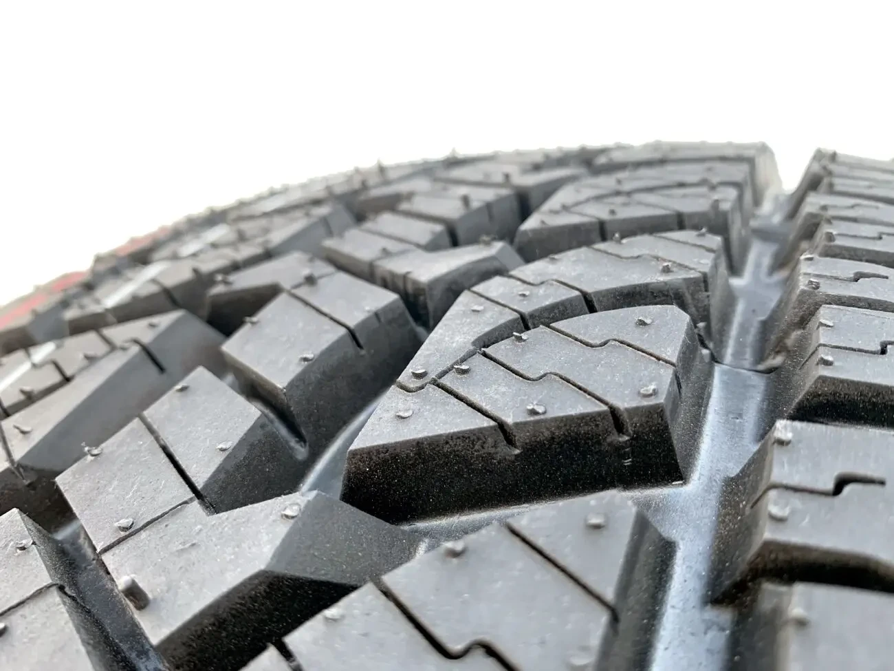 Шина всесезонна A/T 215/65 R16 резина всесезонна A/T PH694 Poland 3