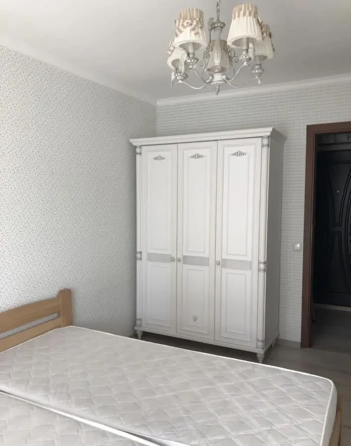 Сдам 2 ком кв на Красном Камне 3