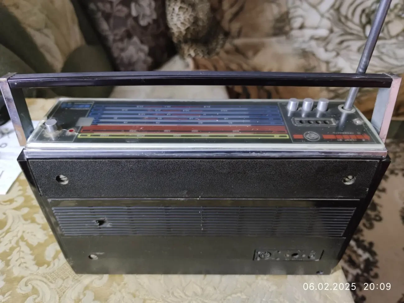 Радіоприймач Spidola 230-1(з вбудованим блоком живлення) 3