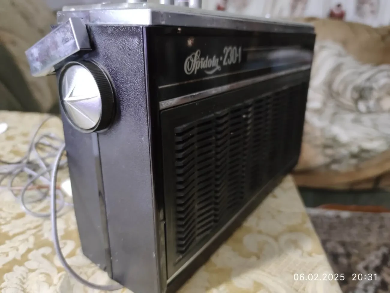 Радіоприймач Spidola 230-1(з вбудованим блоком живлення) 4