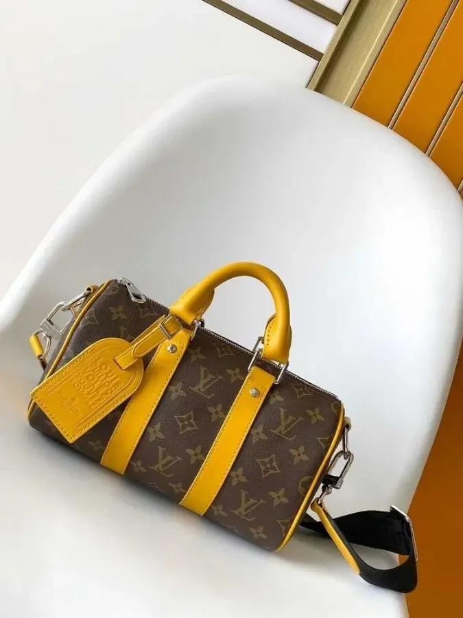 Сумка Louis Vuitton 9