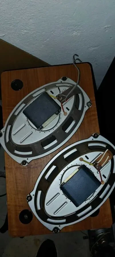 Palladium box 947/768, Isophon. 6