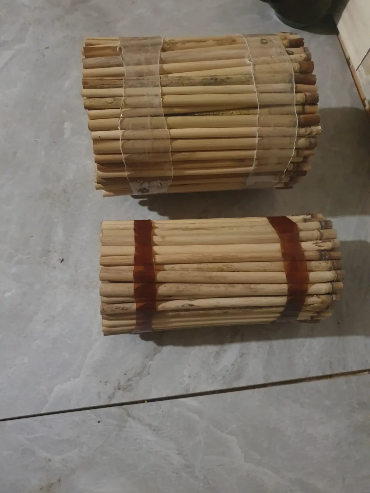 Трубочки для осмій з очерету