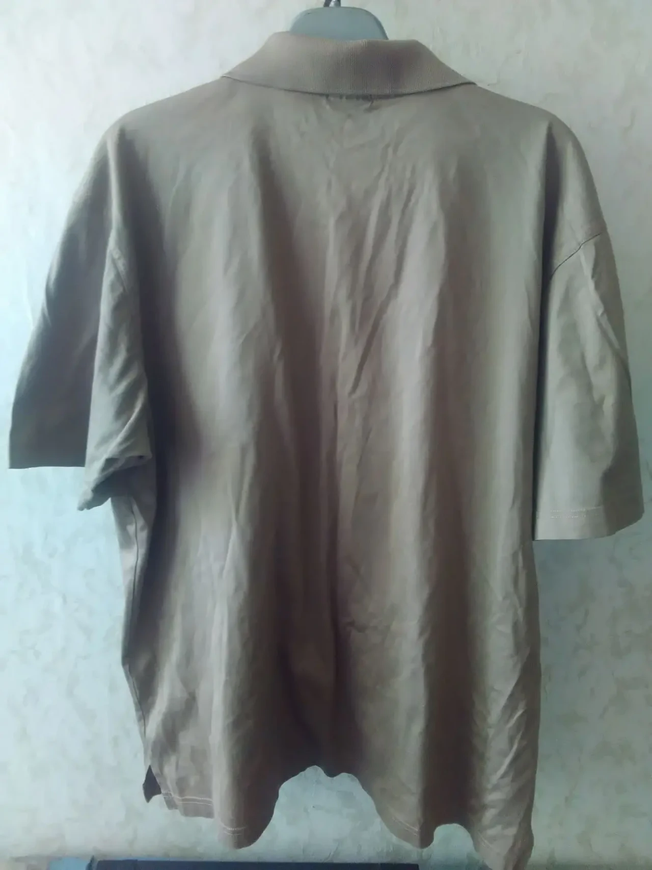 Футболка на пуговицах с воротником - поло. 2