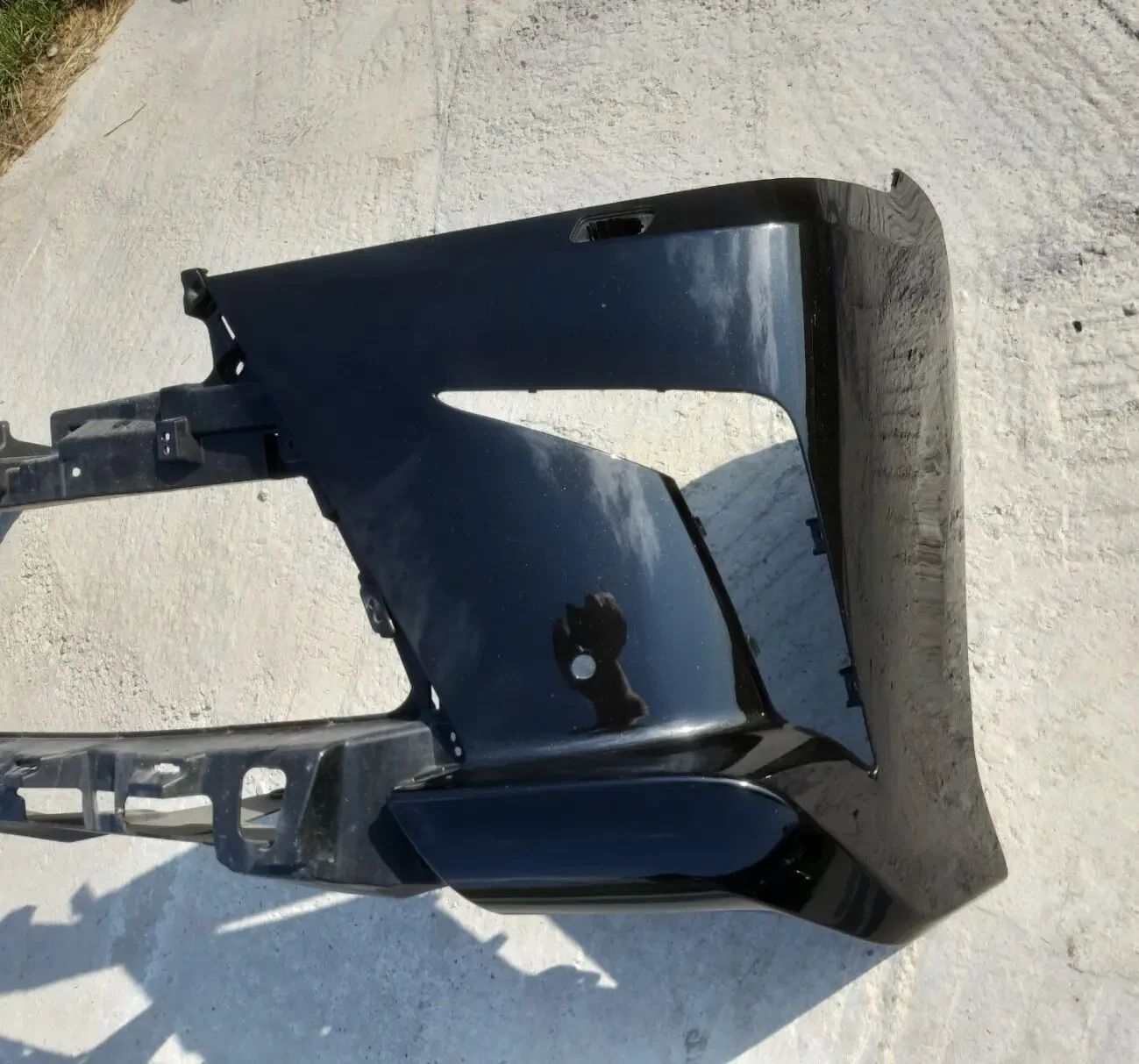 Lexus LX бампер передний 52119-6B973 3