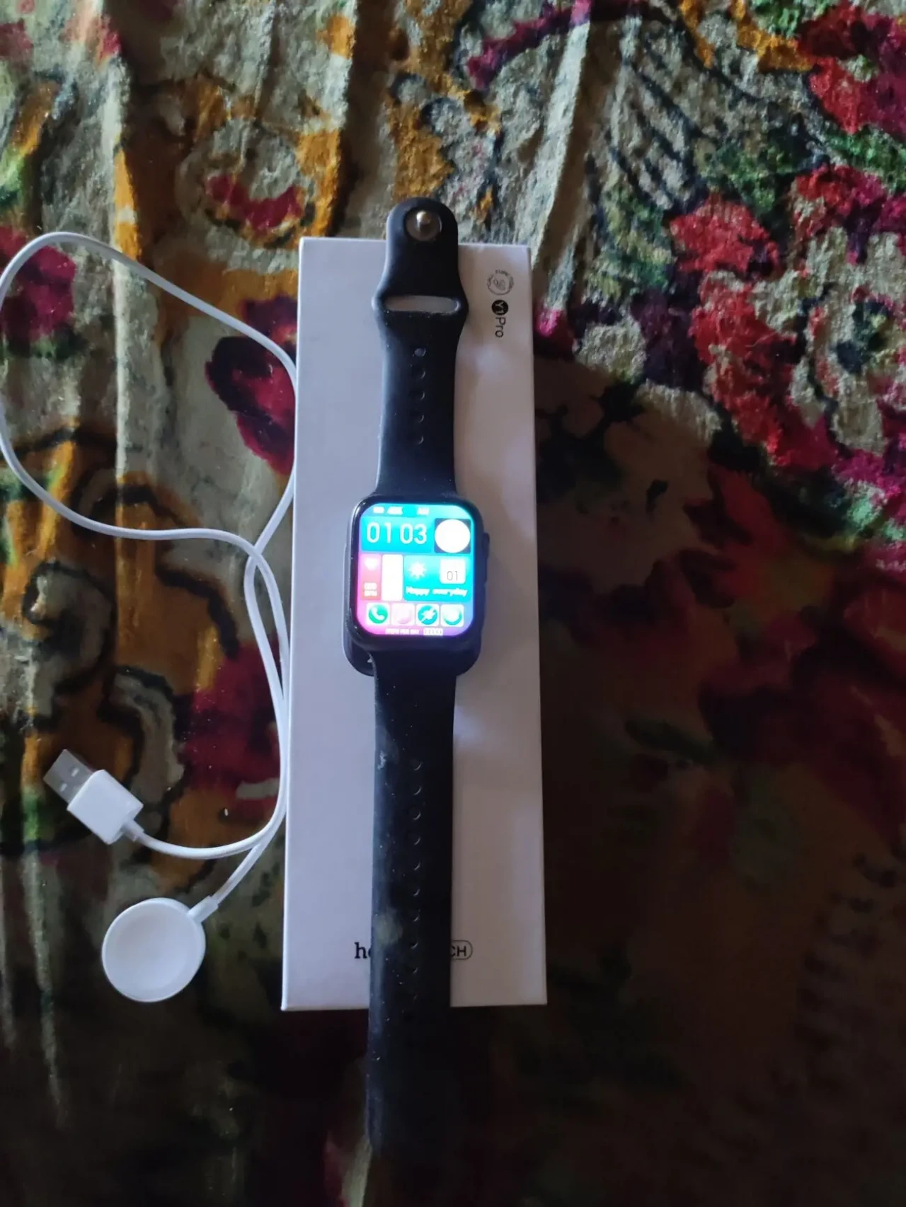 Продам смарт часи Hoco V1 Pro в чудовому стані все працює в наявності