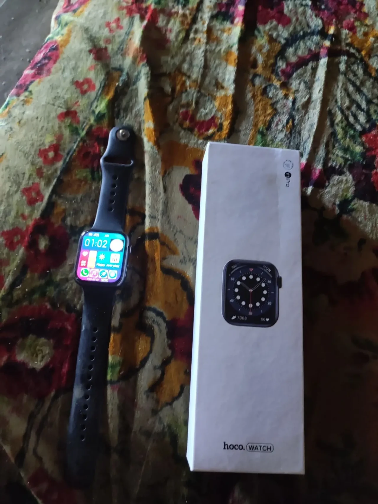 Продам смарт часи Hoco V1 Pro в чудовому стані все працює в наявності 3