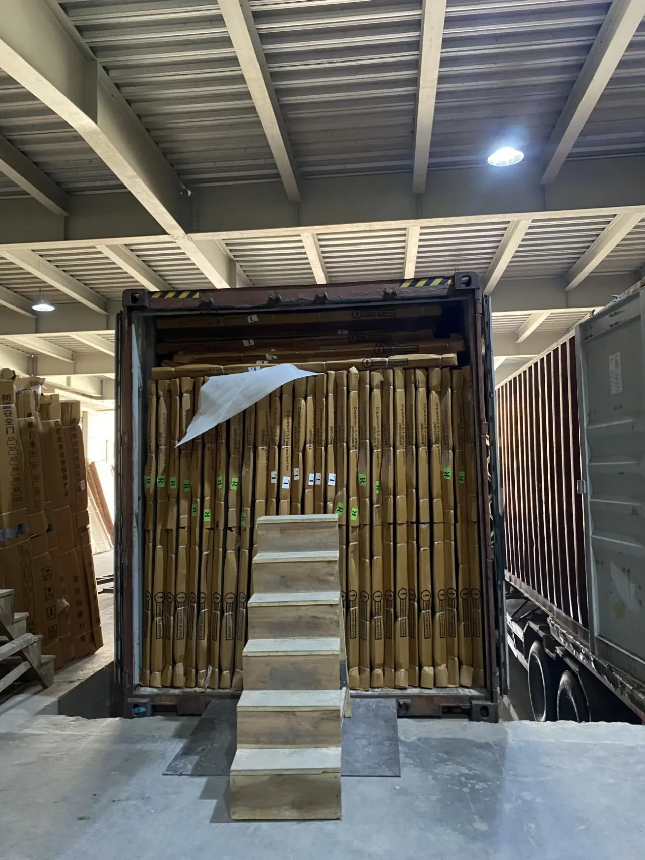 Міжнародні закупівлі та логістика під ключ - VOVK SUPPLY 3