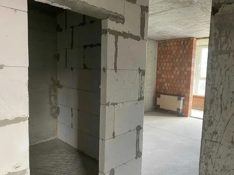 4-комнатная квартира в новом сданном элитном доме на 6-й ст Б. Фонтана 9