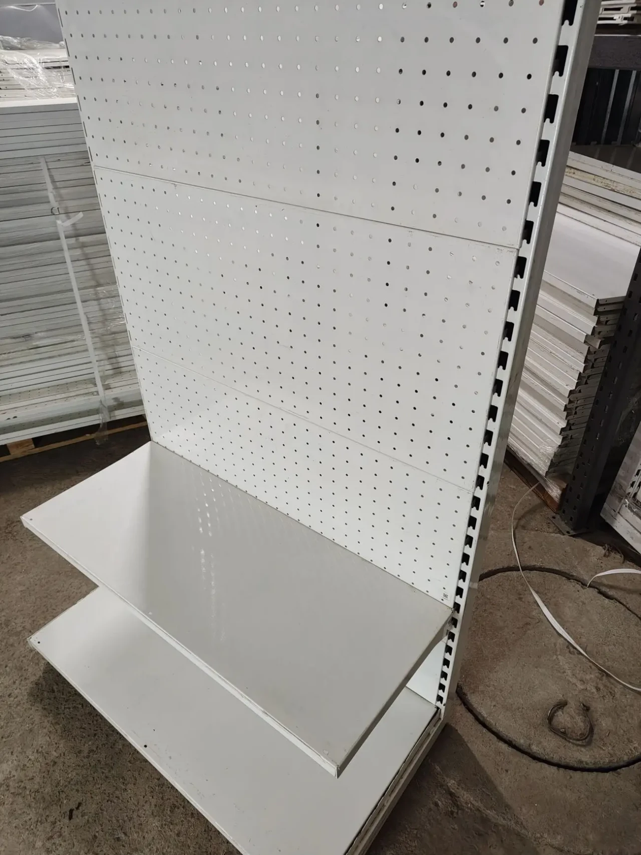 Перфоровані стелажі, стелажі перфорація, стелаж перфарація 8