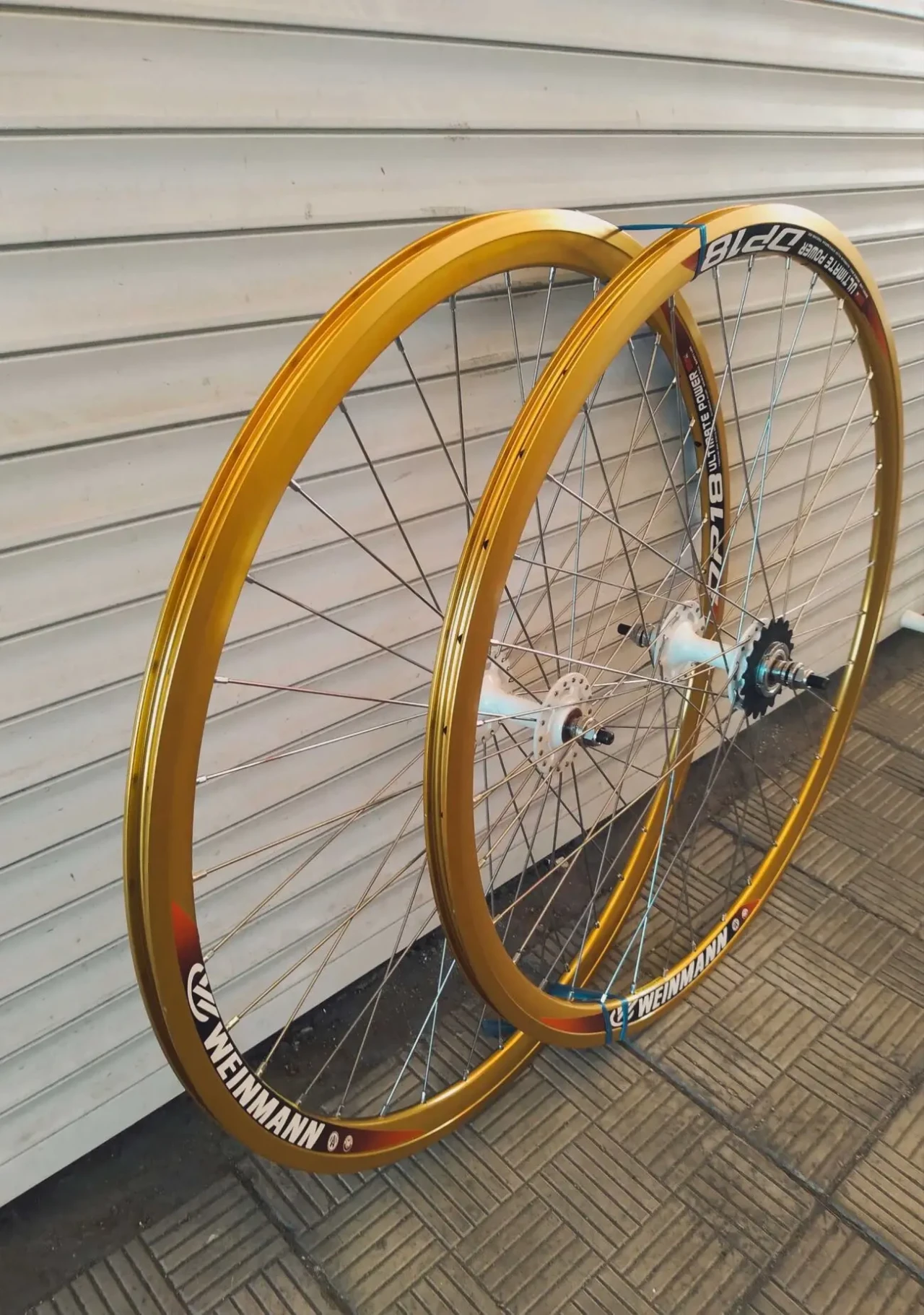 Вело колёса комплект 28 дюймов Weinmann Фикс 3
