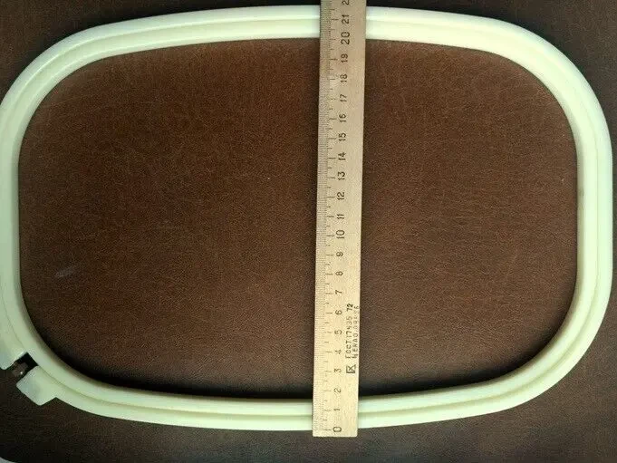 Пяльца нові П'яльця овальні 22х32.5см 3