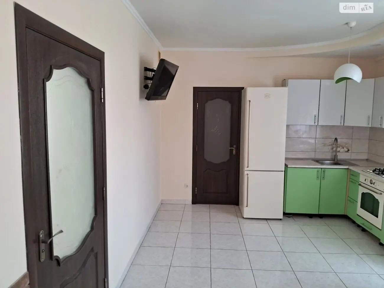 Продаж 2 поверхового будинку з опаленням і ділянкою на 14 соток 7