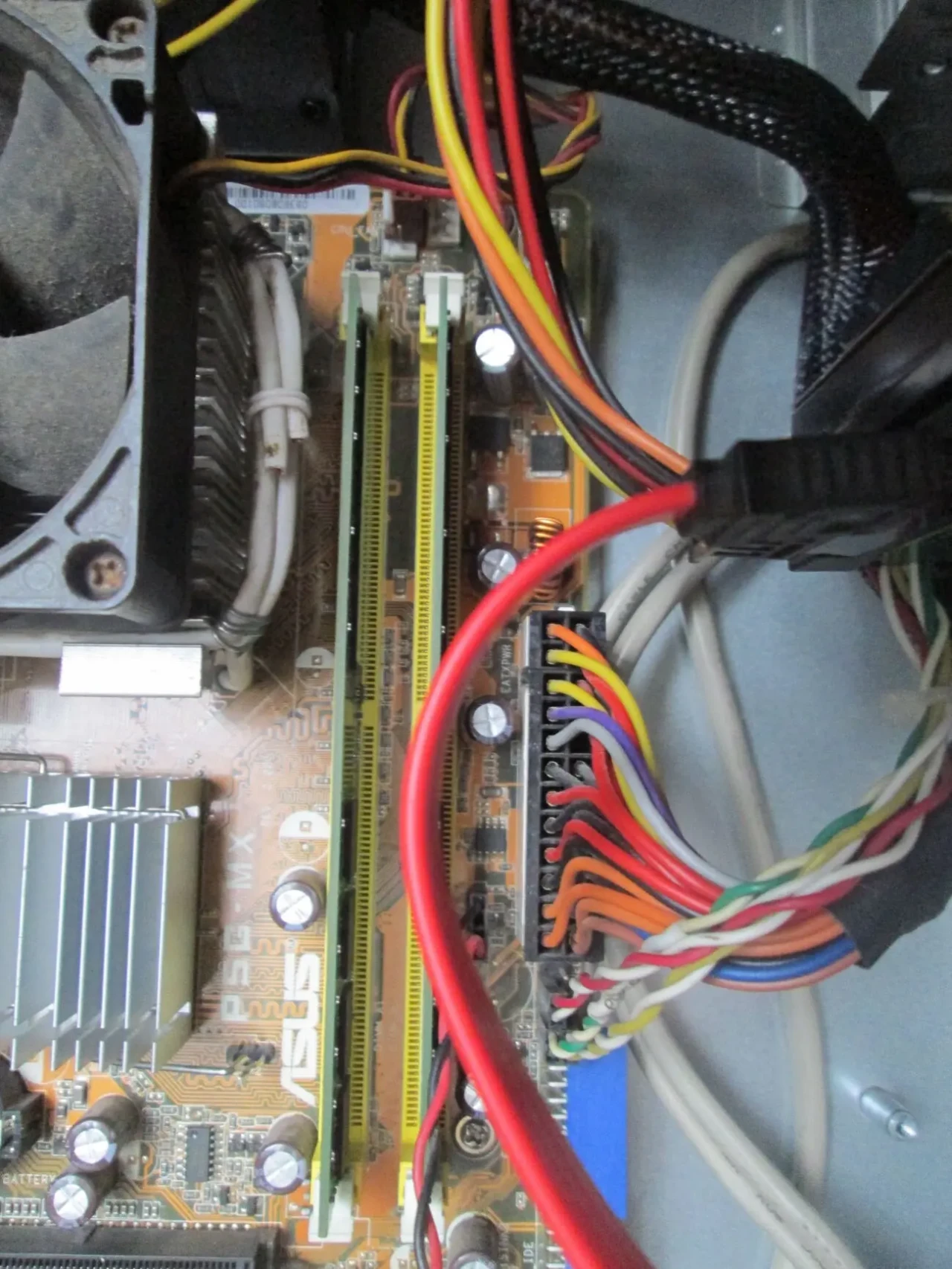 Систем блок Asus P5G-MX (Intel Pentium E2160/1.8 ГГц/RAM2Гб, 250Гб) 10