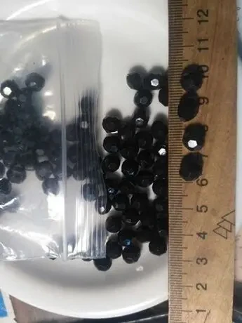 Бусы Бусины черные с угольным блеском шарики с гранями 7