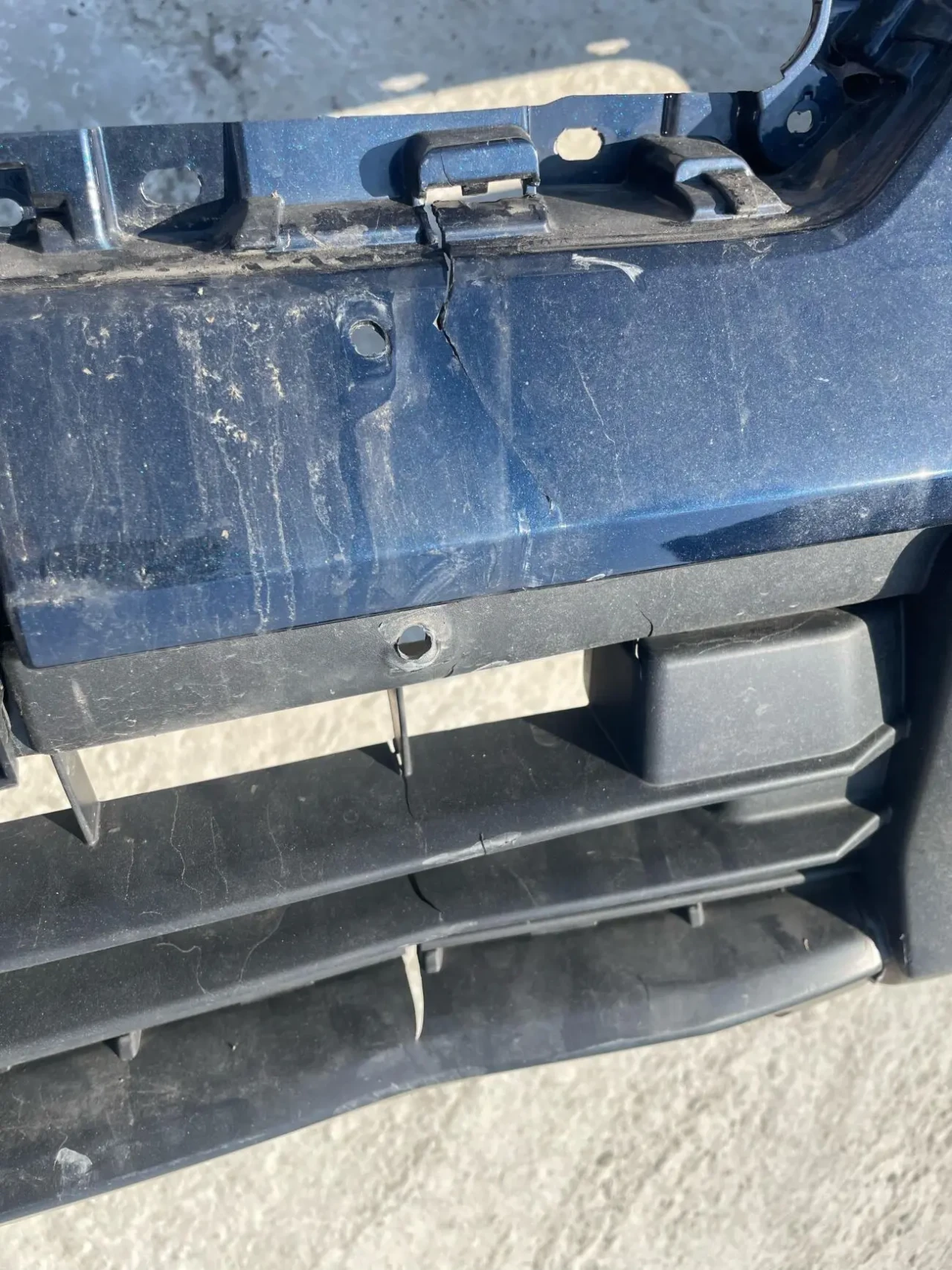 Suzuki S-cross Бампер передний 7171163T00799 7172163T005PK 7