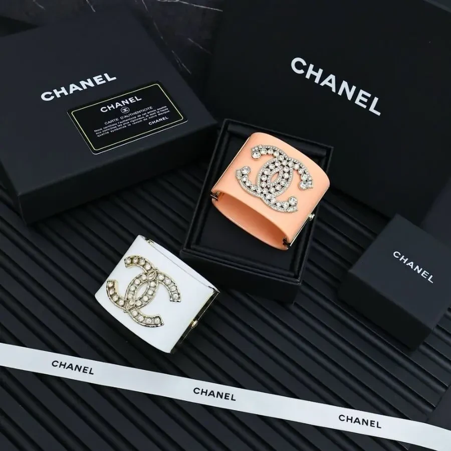 Браслет-Каф Chanel