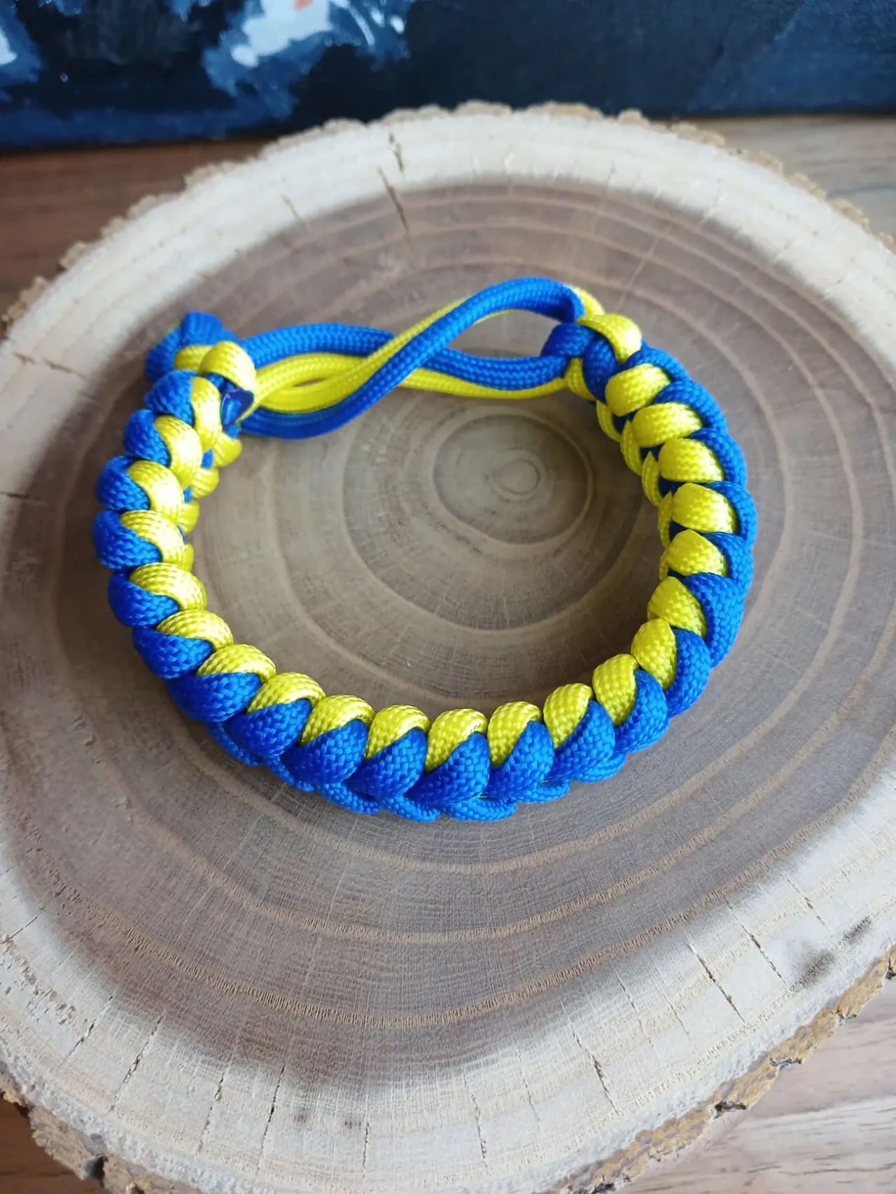 Браслет из паракорда 4