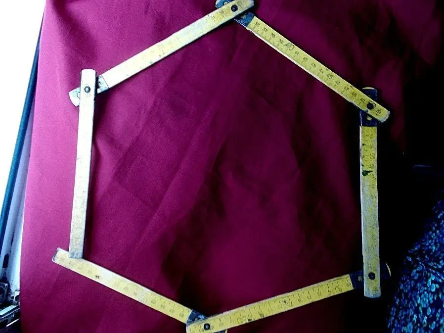 Инструмент ручной металлический  рариртет 2