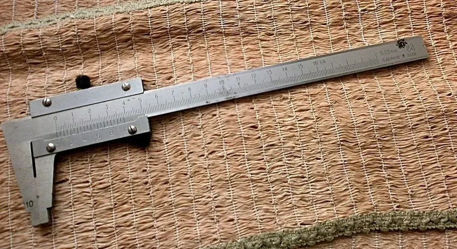 Инструмент ручной металлический  рариртет 3