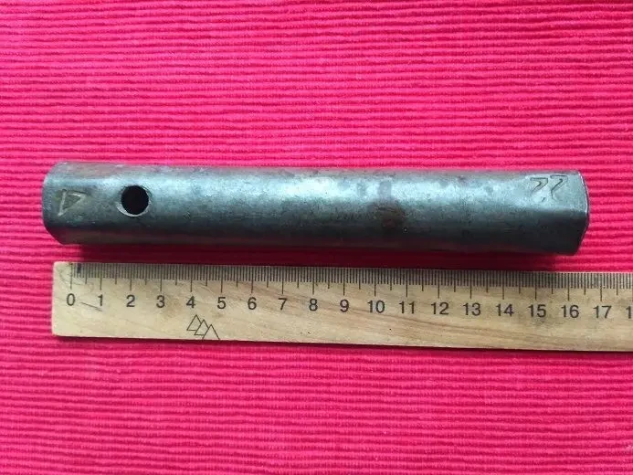 Инструмент ручной металлический  рариртет 9