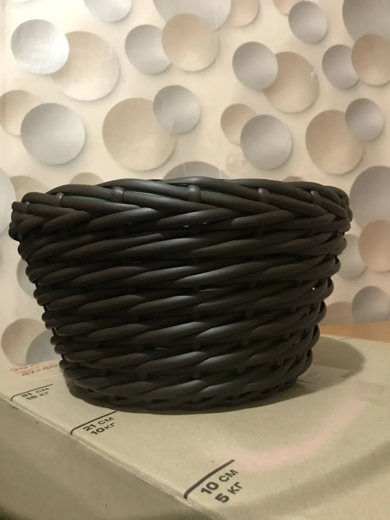 Кашпо для квітів 8